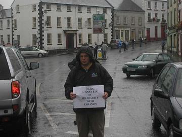 Click on image to see full-sized version Ógra Shinn Féin solidarity with Lebanon!