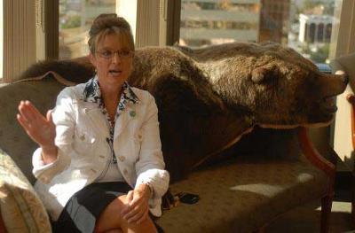 palin_with_stuffed_bear.jpg