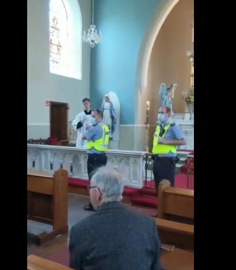 garda_in_athlone_church_4.jpg