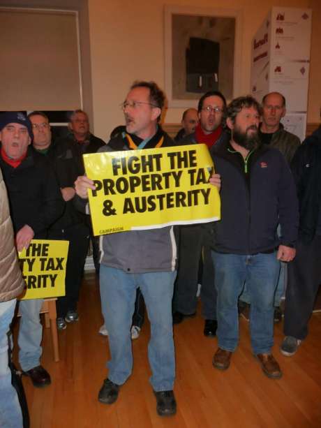 kilkenny_council_protest_cahwt_photo2_feb11th_2013.jpg