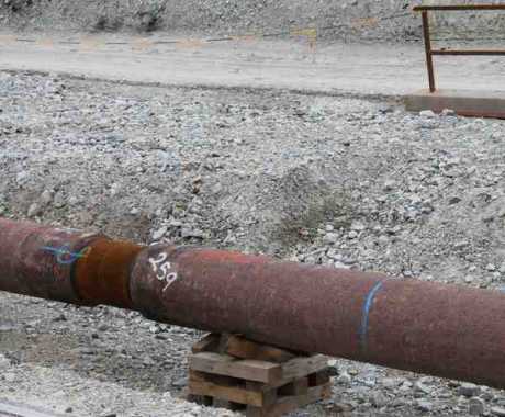 Click on image to see full-sized version This is the pipe being laid between the refinery and the tunneling compound
