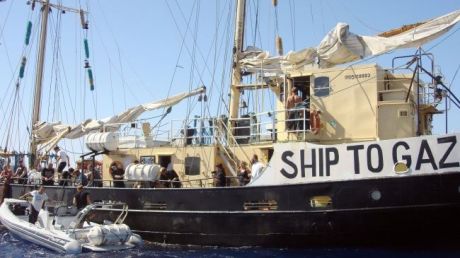 estelle_ship_to_gaza.jpg